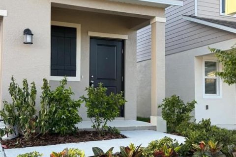 Villa ou maison à louer à Lake Wales, Floride: 4 chambres, 174.1 m2 № 2411586 - photo 3
