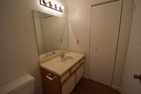 Condo in Orlando, Florida, 1 bedroom  № 1626409 - photo 11