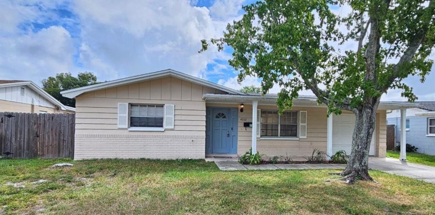 Villa ou maison à New Port Richey, Floride 2 chambres, 78.78 m2 № 2399541
