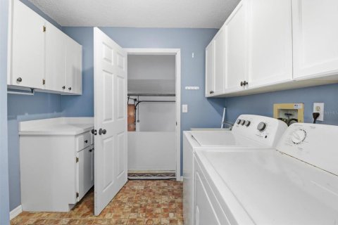 Casa en venta en Homosassa, Florida, 3 dormitorios, 142.33 m2 № 2118952 - foto 29