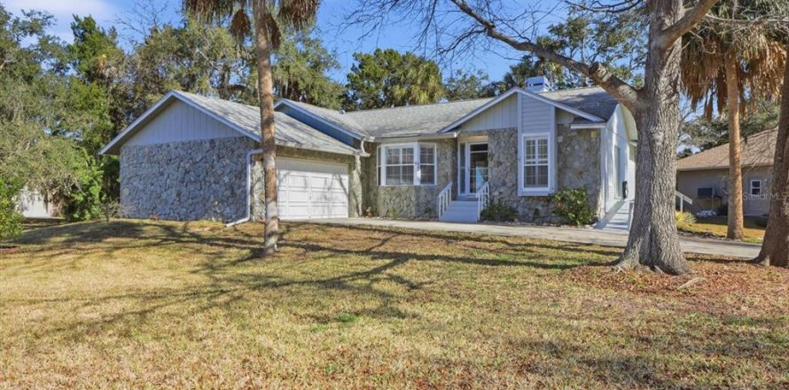 Casa en Homosassa, Florida 3 dormitorios, 142.33 m2 № 2118952