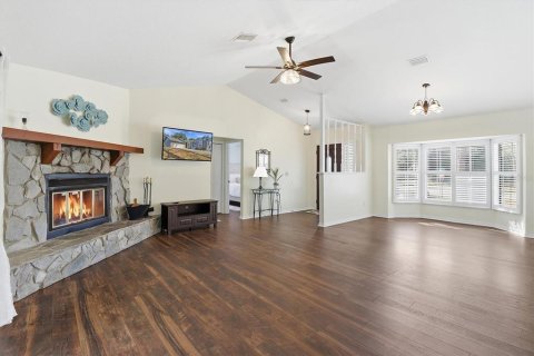 Casa en venta en Homosassa, Florida, 3 dormitorios, 142.33 m2 № 2118952 - foto 4