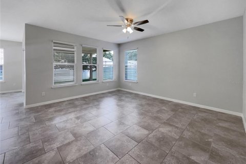 House in Eustis, Florida 4 bedrooms, 193.61 sq.m. № 1736615 - photo 24