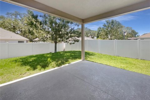 House in Eustis, Florida 4 bedrooms, 193.61 sq.m. № 1736615 - photo 13