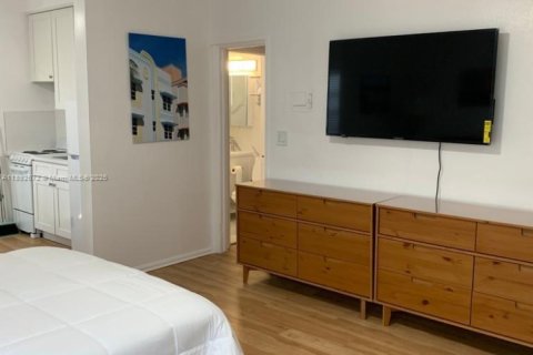 Appartement à louer à Miami Beach, Floride: 1 chambre, 46.45 m2 № 1946666 - photo 9