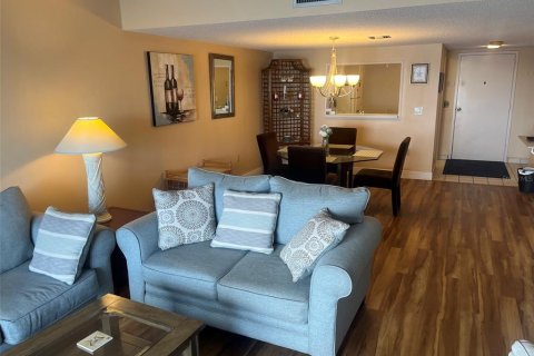 Copropriété à louer à South Pasadena, Floride: 1 chambre, 104.05 m2 № 2280143 - photo 4