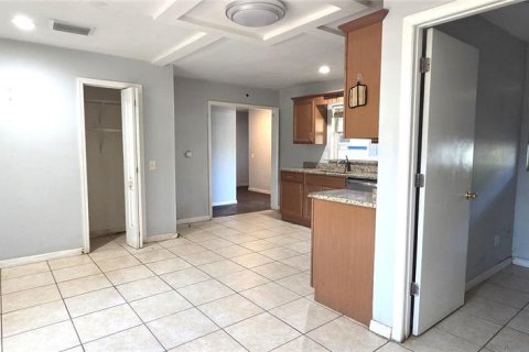 Villa ou maison à vendre à Lakeland, Floride: 3 chambres, 162.39 m2 № 2414998 - photo 12