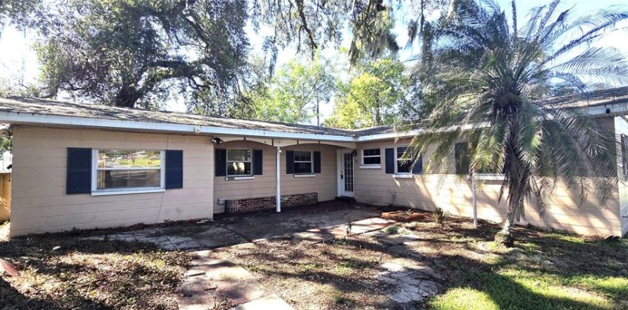 Villa ou maison à Lakeland, Floride 3 chambres, 162.39 m2 № 2414998