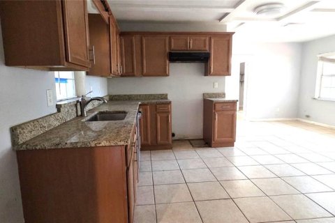Villa ou maison à vendre à Lakeland, Floride: 3 chambres, 162.39 m2 № 2414998 - photo 6