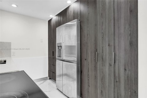 Купить кондоминиум в Авентура, Флорида 2 спальни, 105.72м2, № 1974411 - фото 12