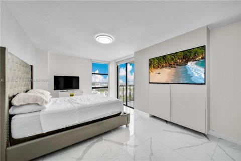 Купить кондоминиум в Авентура, Флорида 2 спальни, 105.72м2, № 1974411 - фото 17
