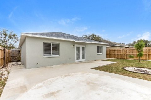 Villa ou maison à louer à Valrico, Floride: 4 chambres, 141.49 m2 № 2419640 - photo 15