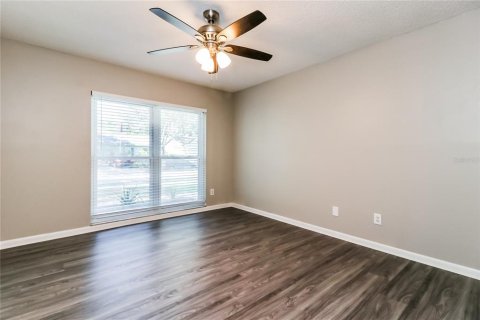 Casa en alquiler en Valrico, Florida, 3 dormitorios, 115.57 m2 № 1851643 - foto 8