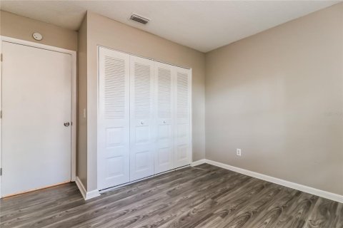 Casa en alquiler en Valrico, Florida, 3 dormitorios, 115.57 m2 № 1851643 - foto 12