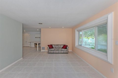 House in Venice, Florida 3 bedrooms, 135.27 sq.m. № 2391401 - photo 7