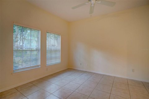 Touwnhouse à vendre à Tampa, Floride: 2 chambres, 124.49 m2 № 1902348 - photo 16