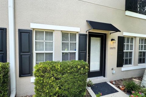 Touwnhouse à vendre à Tampa, Floride: 2 chambres, 124.49 m2 № 1902348 - photo 2