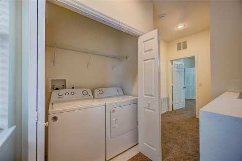 Touwnhouse à vendre à Tampa, Floride: 2 chambres, 124.49 m2 № 1902348 - photo 28