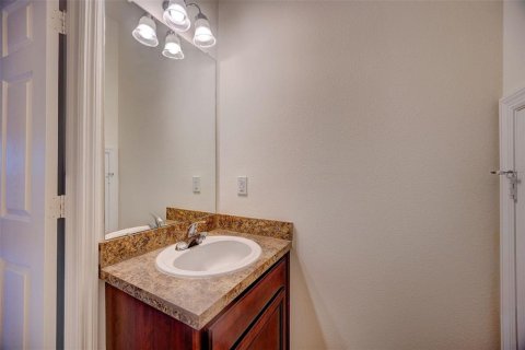 Touwnhouse à vendre à Tampa, Floride: 2 chambres, 124.49 m2 № 1902348 - photo 23