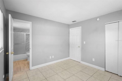 House in Orlando, Florida 4 bedrooms, 116.13 sq.m. № 1876110 - photo 19