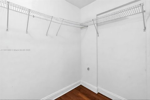 Copropriété à vendre à Miami, Floride: 1 chambre, 76.64 m2 № 1960661 - photo 22