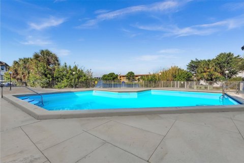 Copropriété à vendre à Miami, Floride: 1 chambre, 76.64 m2 № 1960661 - photo 15