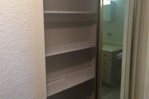 Condominio en venta en Miami, Florida, 1 dormitorio, 78.04 m2 № 2154159 - foto 6