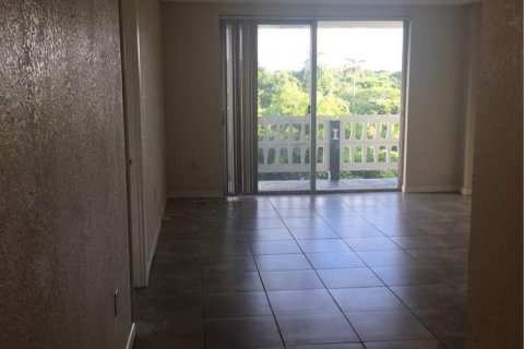 Condominio en venta en Miami, Florida, 1 dormitorio, 78.04 m2 № 2154159 - foto 4