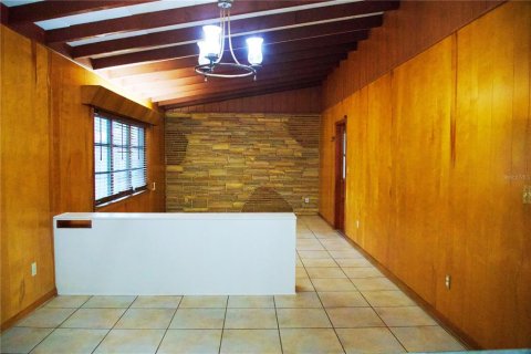 House in Lakeland, Florida 4 bedrooms, 214.14 sq.m. № 1679745 - photo 15