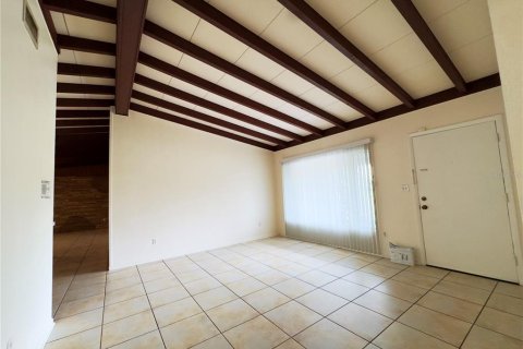 House in Lakeland, Florida 4 bedrooms, 214.14 sq.m. № 1679745 - photo 8