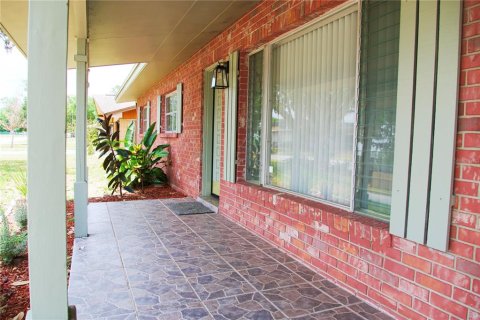 House in Lakeland, Florida 4 bedrooms, 214.14 sq.m. № 1679745 - photo 4
