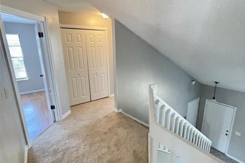 Villa ou maison à louer à Apopka, Floride: 3 chambres, 145.86 m2 № 2127680 - photo 10