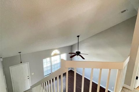 Villa ou maison à louer à Apopka, Floride: 3 chambres, 145.86 m2 № 2127680 - photo 11