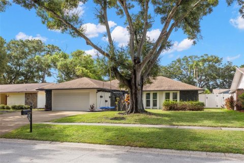 Casa en venta en Clearwater, Florida, 3 dormitorios, 196.4 m2 № 2167105 - foto 2