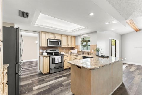 Casa en venta en Clearwater, Florida, 3 dormitorios, 196.4 m2 № 2167105 - foto 14