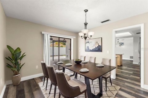 Casa en venta en Clearwater, Florida, 3 dormitorios, 196.4 m2 № 2167105 - foto 11