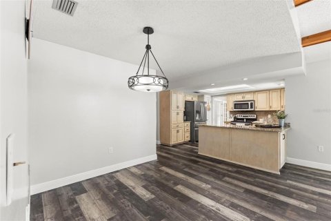 Casa en venta en Clearwater, Florida, 3 dormitorios, 196.4 m2 № 2167105 - foto 22