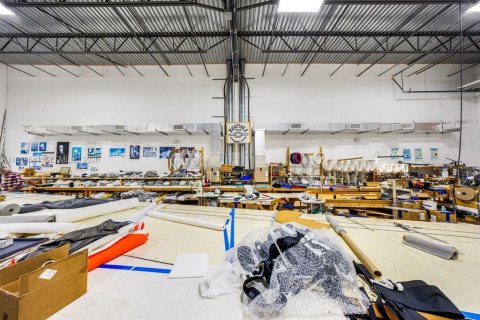 Commercial property in Hollywood, Florida № 2030490 - photo 14