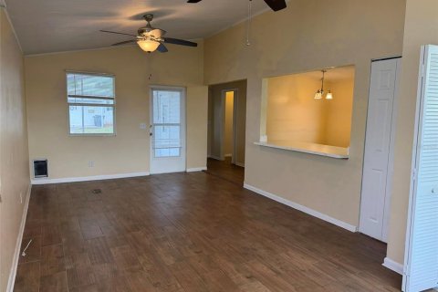 Appartement à louer à Davenport, Floride: 2 chambres, 37.9 m2 № 2116987 - photo 5