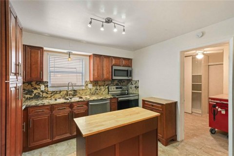 Casa en venta en Fort Lauderdale, Florida, 3 dormitorios, 119.29 m2 № 2268061 - foto 9