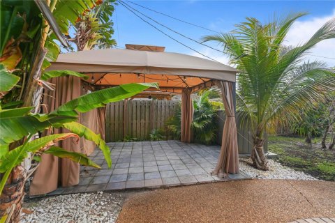 Casa en venta en Fort Lauderdale, Florida, 3 dormitorios, 119.29 m2 № 2268061 - foto 13