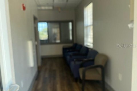 Immobilier commercial à louer à Lake Mary, Floride: 112.97 m2 № 1717414 - photo 2