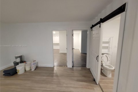 Casa en alquiler en Clewiston, Florida, 3 dormitorios, 117.06 m2 № 2060876 - foto 18