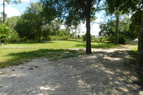 Casa en alquiler en Clewiston, Florida, 3 dormitorios, 117.06 m2 № 2060876 - foto 23