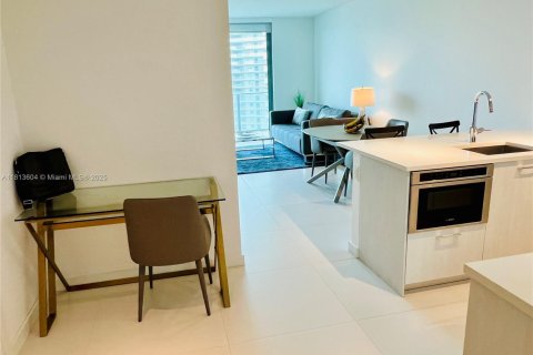 Copropriété à louer à Miami, Floride: 1 chambre, 56.67 m2 № 1875409 - photo 4