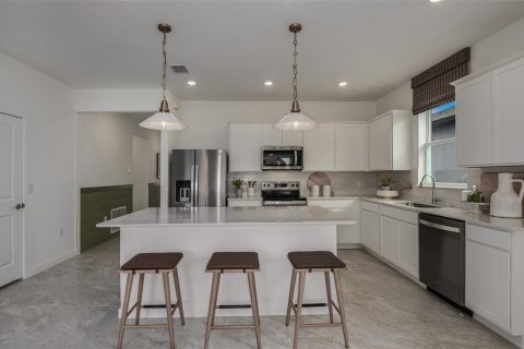 Casa en venta en Ocala, Florida, 4 dormitorios, 171.87 m2 № 1820826 - foto 3