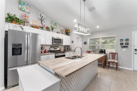 Casa en venta en Dunnellon, Florida, 3 dormitorios, 150.32 m2 № 1910815 - foto 10