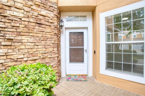 Townhouse in Orlando, Florida 3 bedrooms, 184.41 sq.m. № 2142455 - photo 3