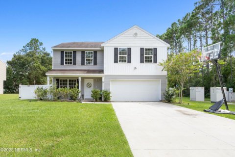 House in Palm Coast, Florida 4 bedrooms, 192.59 sq.m. № 769694 - photo 1