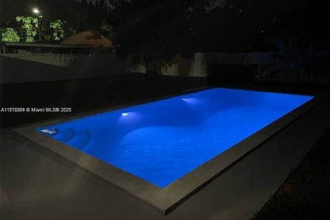 Casa en venta en North Miami Beach, Florida, 3 dormitorios, 117.52 m2 № 1776042 - foto 26